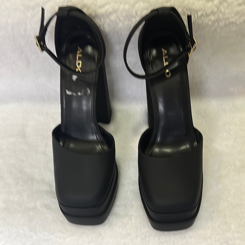 Aldo SIZE-7.5M Black Platform Shoes for Effortless Elegance - Picture 2 of 13